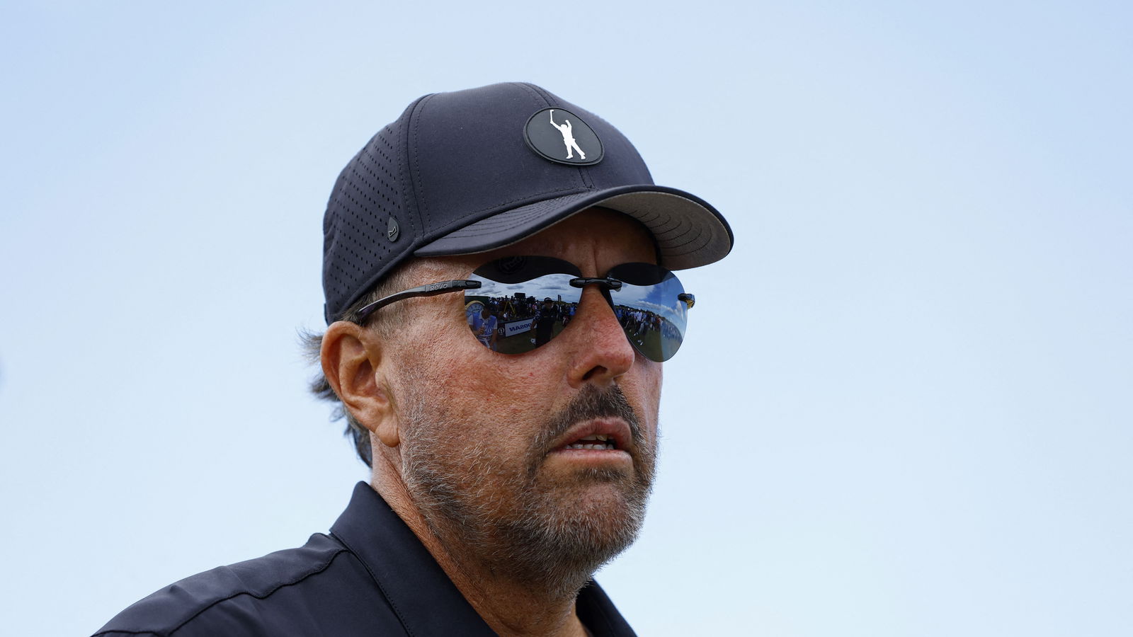 Davis Love III says "it's tragic" Phil Mickelson still won't answer phone calls
